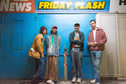 Cricket Twigg Trunkz Hookz